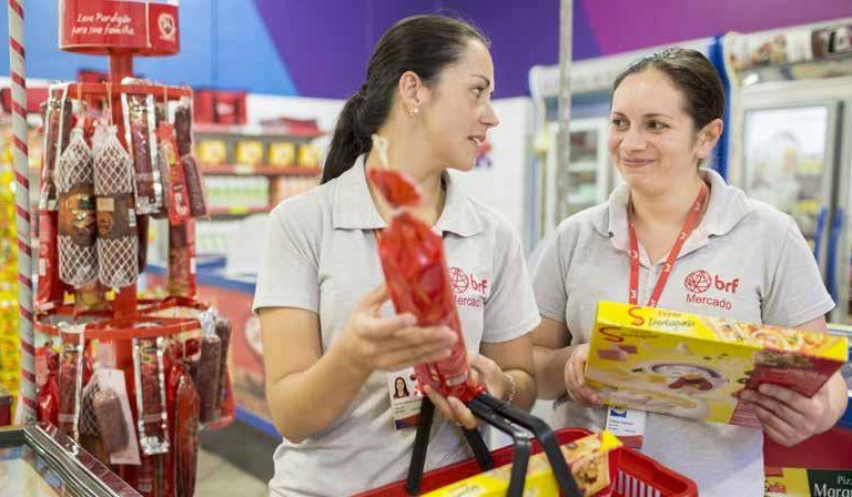 Sem experiência: BRF anuncia nova seleção para Promotor(a) em POA