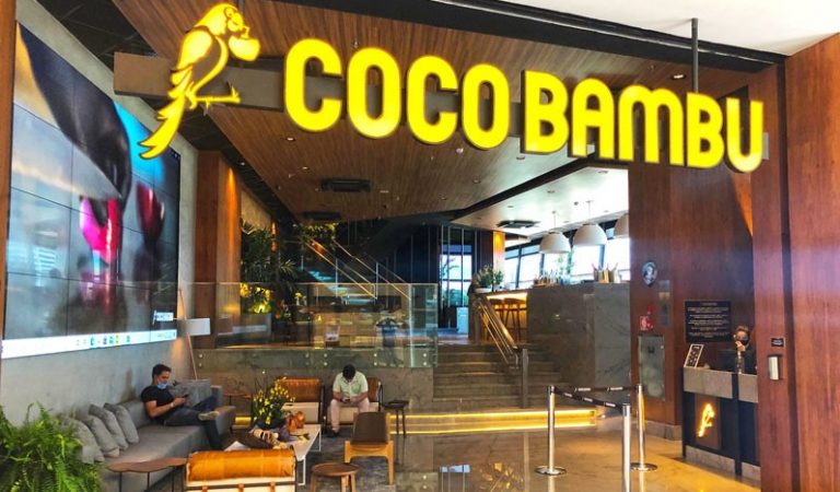 Não exige experiência: Coco Bambu seleciona Copeiro(a) em Porto Alegre