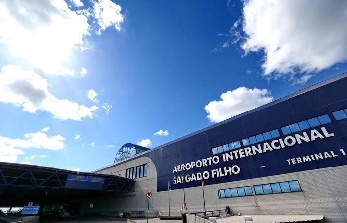 Sem experiência: Rede de Lojas oferece nova vaga de emprego no Aeroporto Salgado Filho