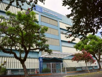 Sem experiência: Rede Marista seleciona Operador(a) de Impressão em POA