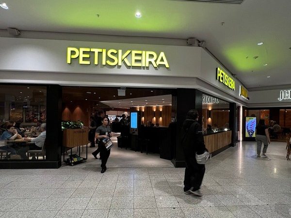 Com e sem experiência: Petiskeira anuncia novas oportunidades para 5 funções